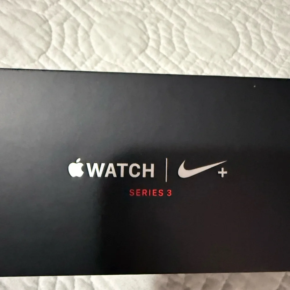 Nike Apple Watch 3 sport with Black and White Band